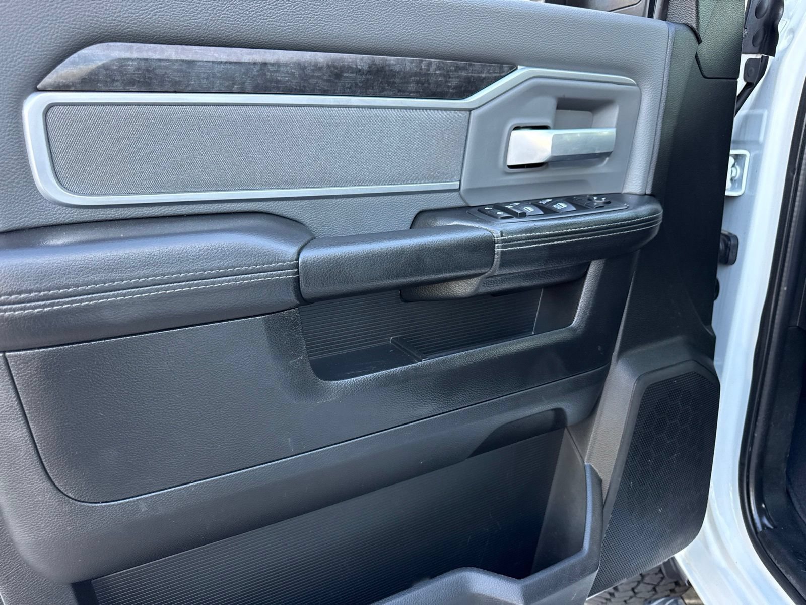 Used 2020 RAM 2500 Big Horn AWD/4WD image 19