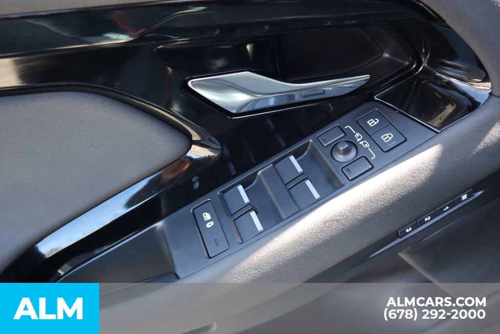 Used 2024 Land Rover Range Rover Evoque Dynamic SE image 17