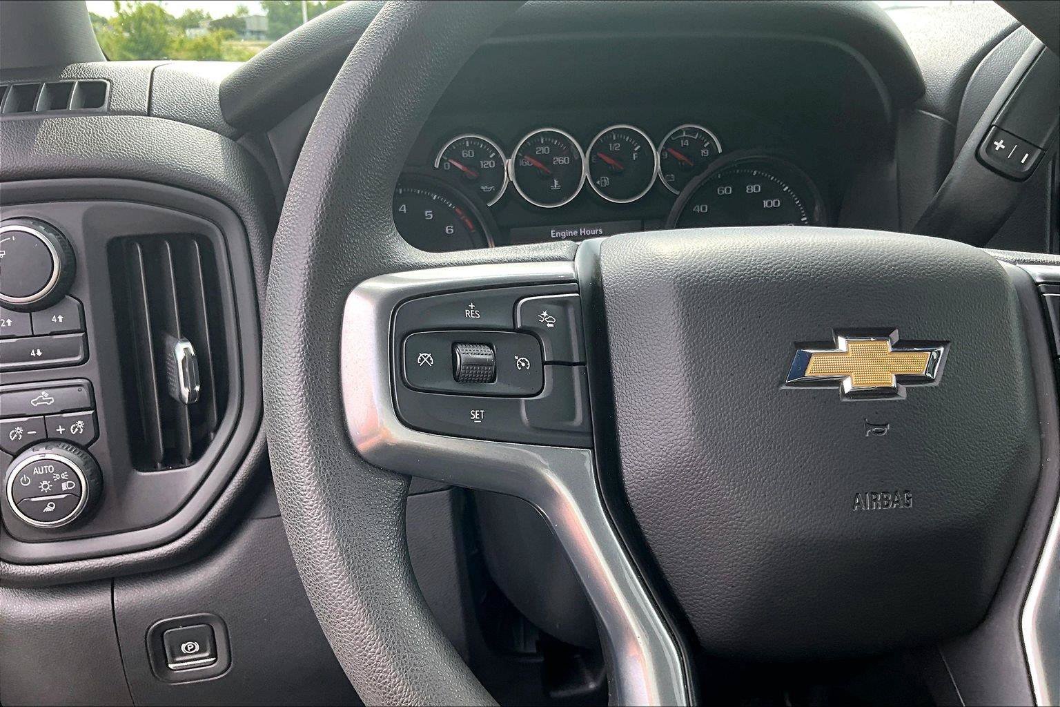 Used 2022 Chevrolet Silverado 2500 Custom w/ Custom Value Package AWD/4WD image 20