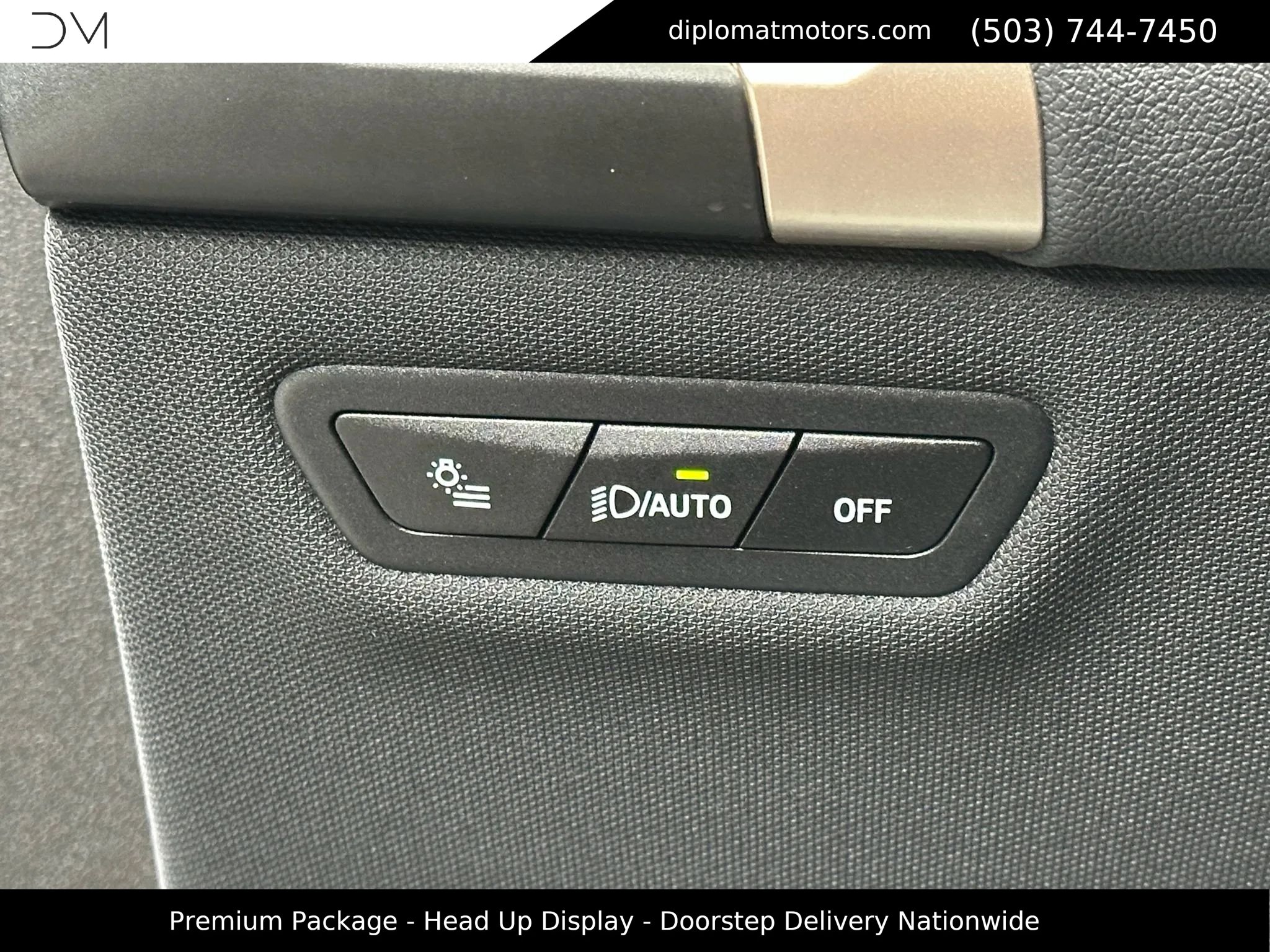 Used 2022 BMW iX xDrive50 w/ Premium Package image 32