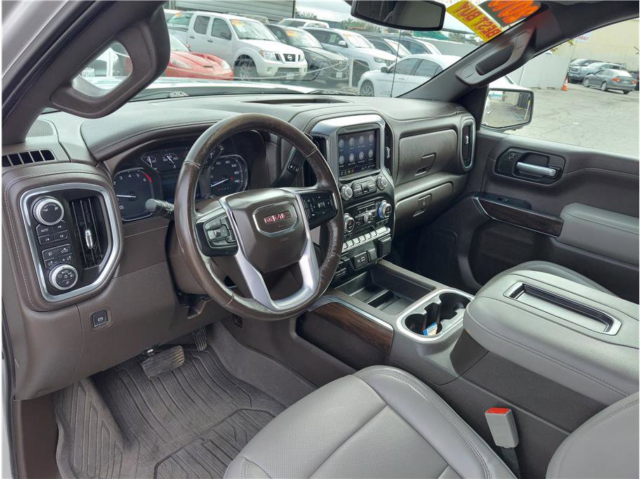 Used 2019 GMC Sierra 1500 SLT w/ SLT Premium Package image 4