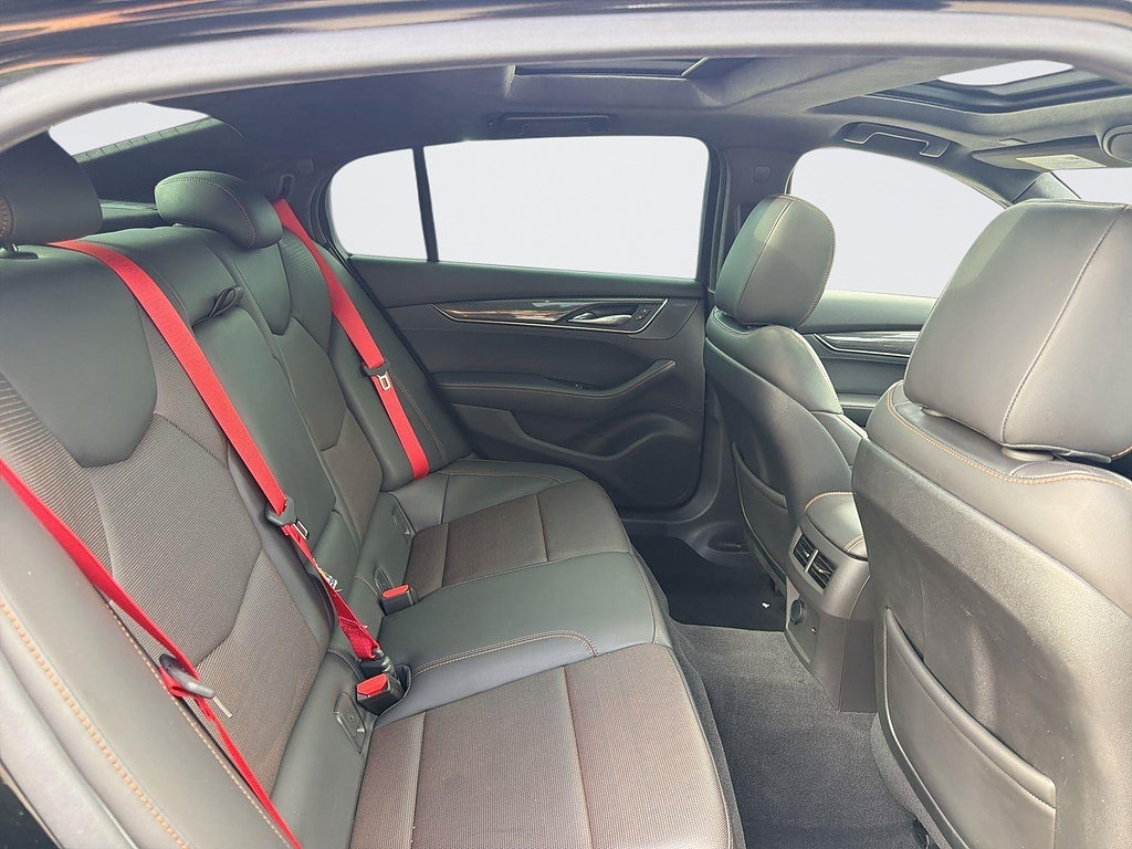 Certified 2025 Cadillac CT5 V w/ Technology Package AWD/4WD image 28