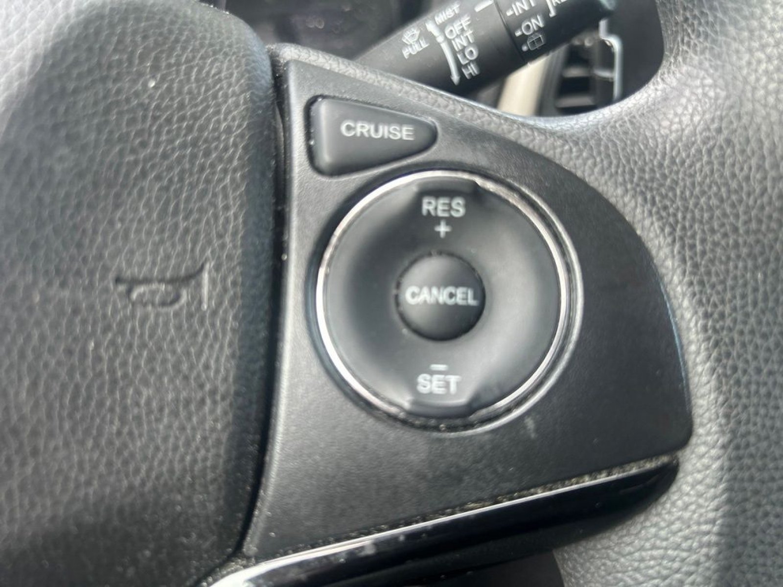 Used 2022 Honda HR-V LX image 17