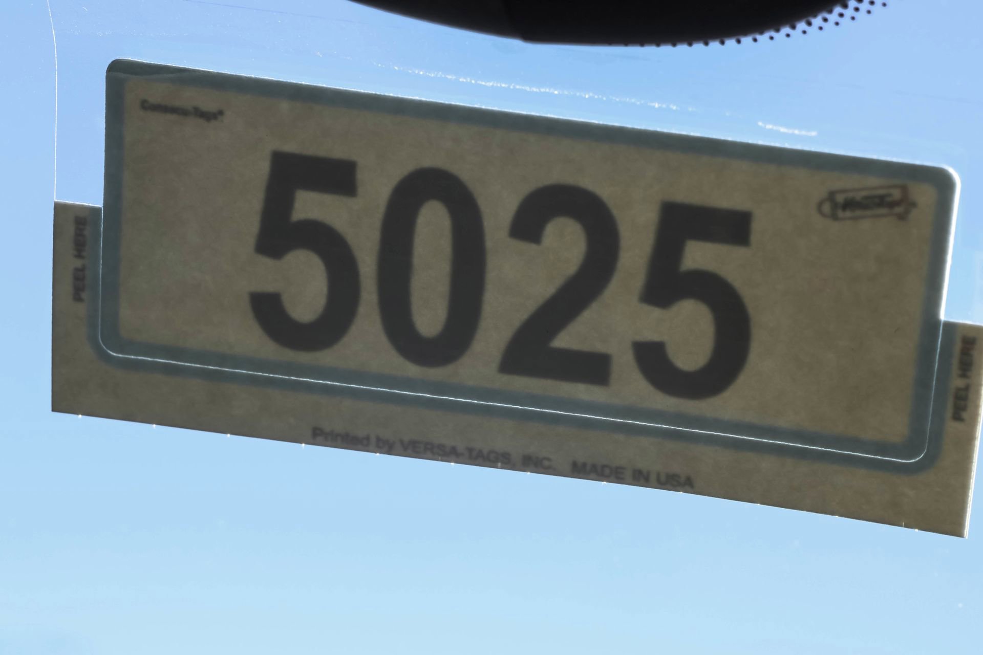 New 2025 Jeep Compass Latitude w/ Sun & Sound Group image 30