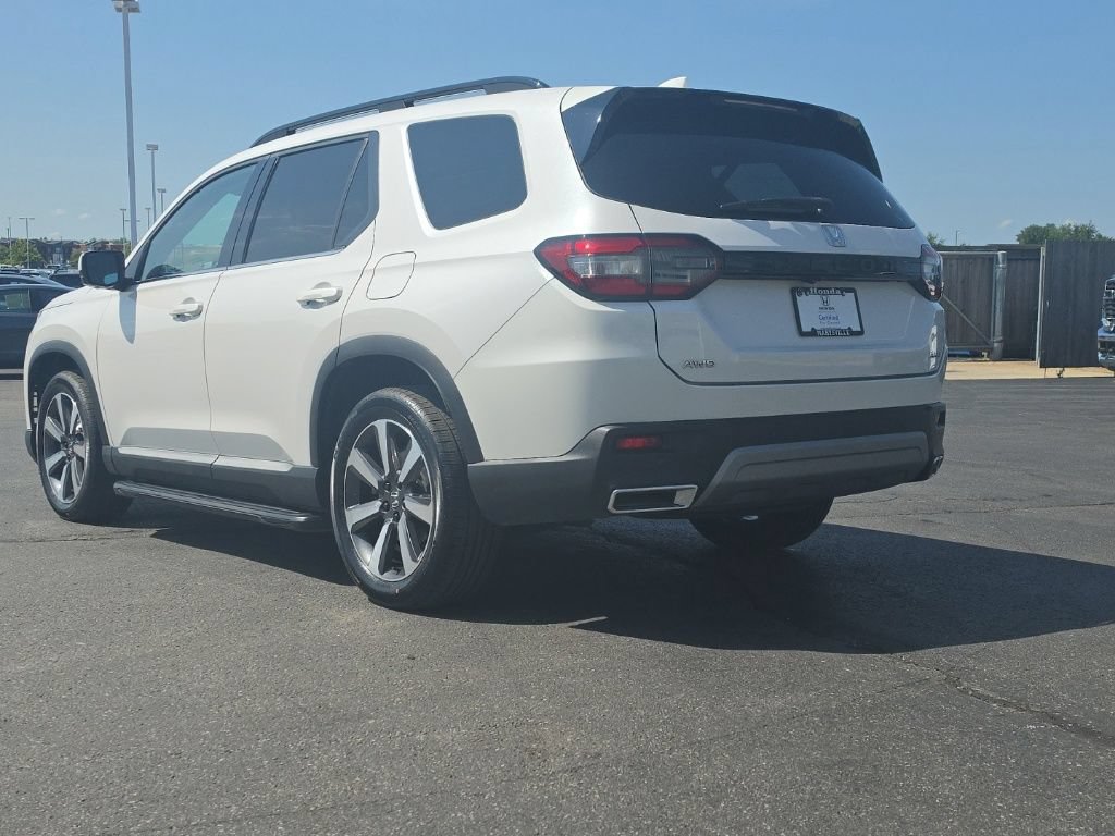 Certified 2023 Honda Pilot Elite image 5