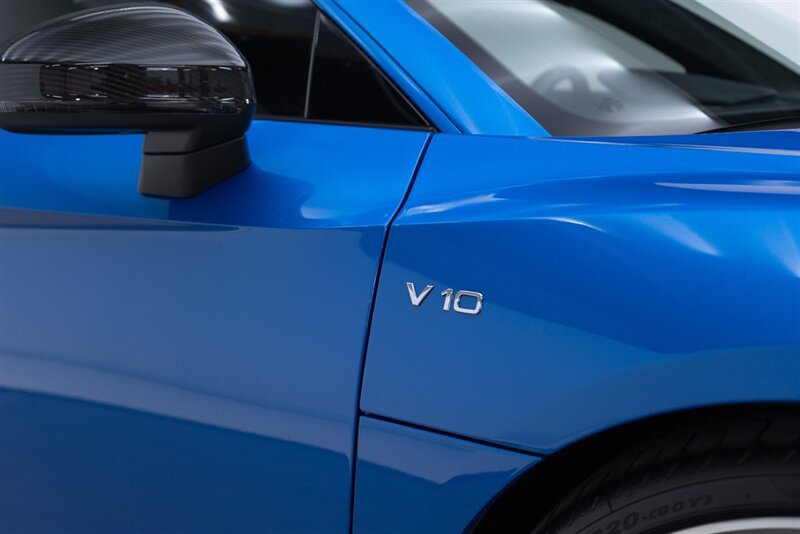 Used 2017 Audi R8 V10 plus AWD/4WD image 24