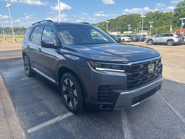 New 2026 Honda Pilot Touring image 2