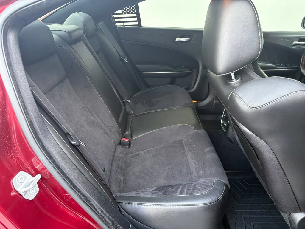 Used 2019 Dodge Charger R/T w/ Plus Group RWD image 23