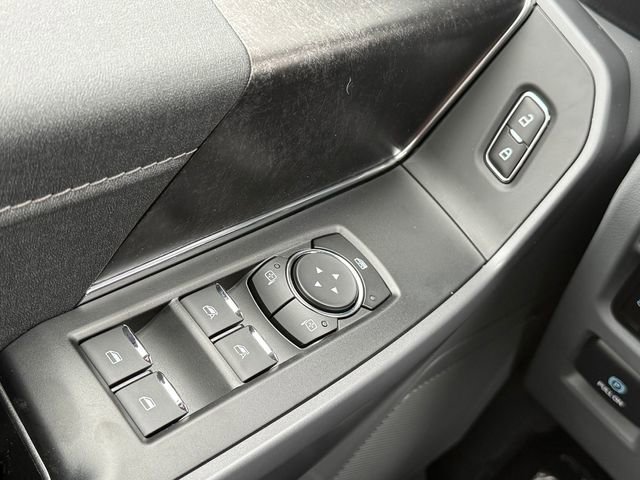 New 2025 Ford F150 Lightning XLT image 23