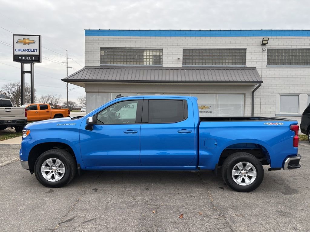 Used 2025 Chevrolet Silverado 1500 LT image 7