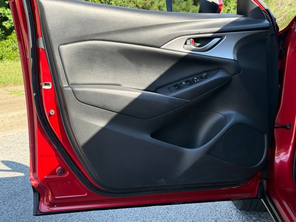 Used 2019 MAZDA CX-3 Sport w/ Sport I-ACTIVSENSE Package FWD image 18
