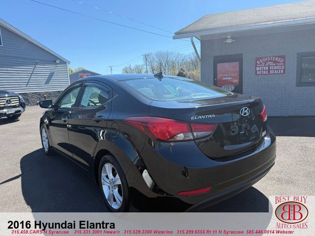 Used 2016 Hyundai Elantra Value Edition FWD image 5