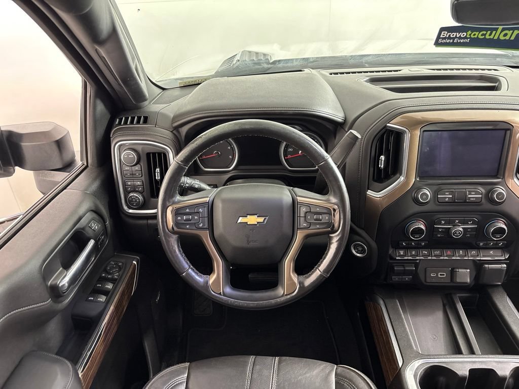 Certified 2023 Chevrolet Silverado 3500 High Country AWD/4WD image 2