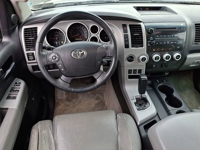 Used 2008 Toyota Sequoia SR5 image 2