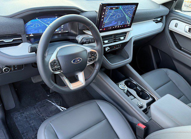 New 2026 Ford Explorer Active w/ Active Comfort Package AWD/4WD image 11