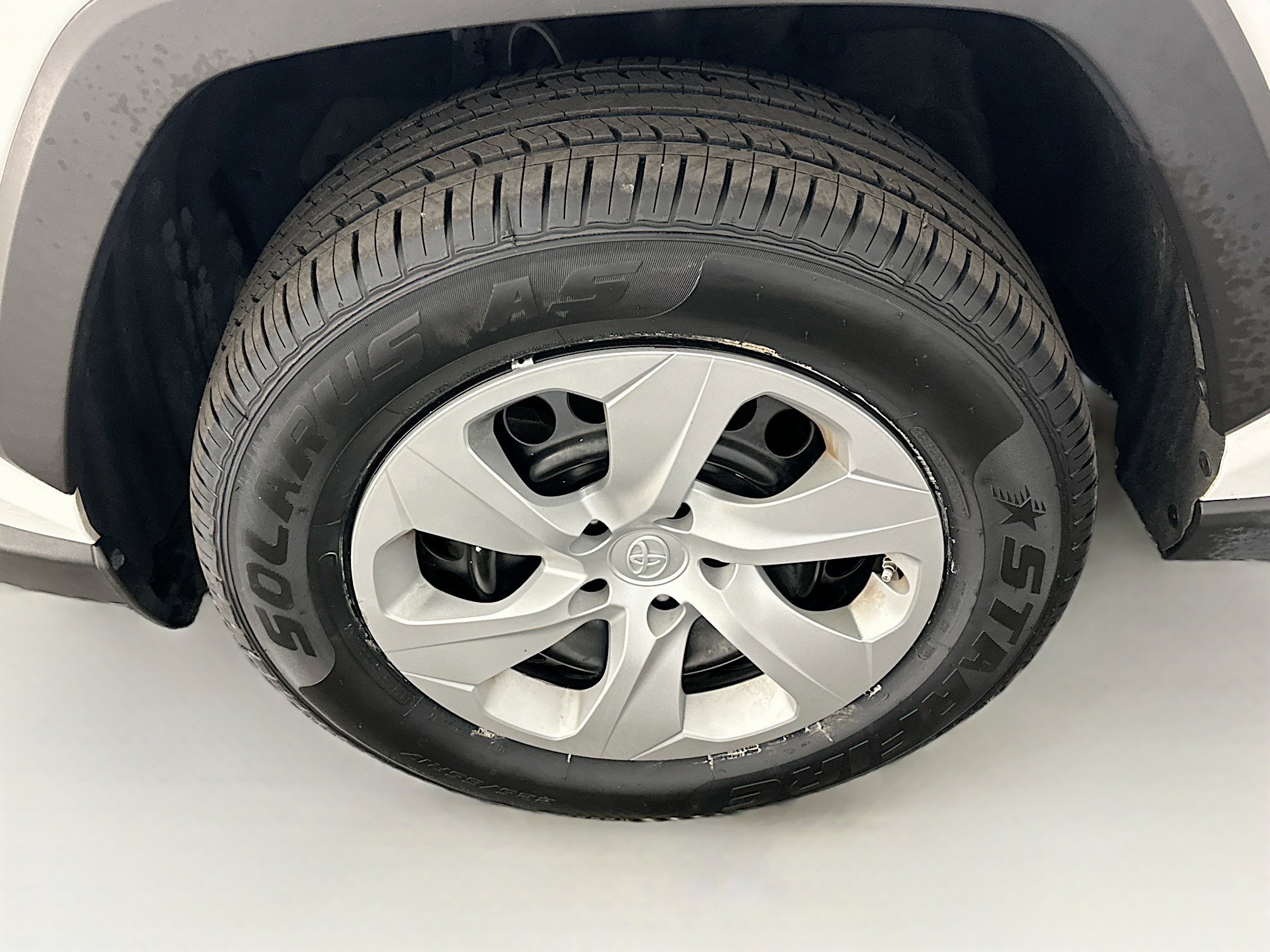 Used 2024 Toyota RAV4 LE image 11