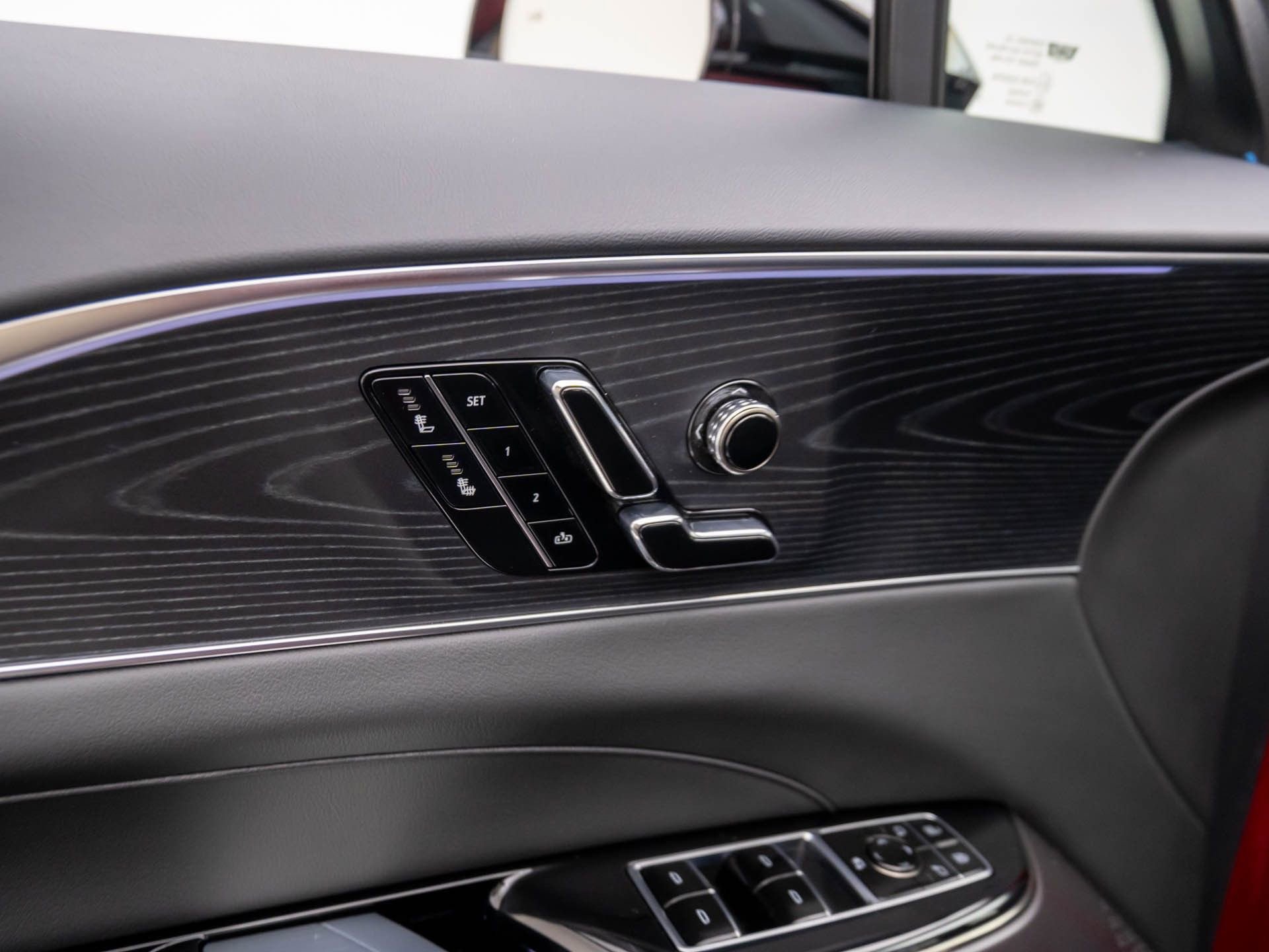 New 2026 Cadillac Lyriq Sport AWD/4WD image 17