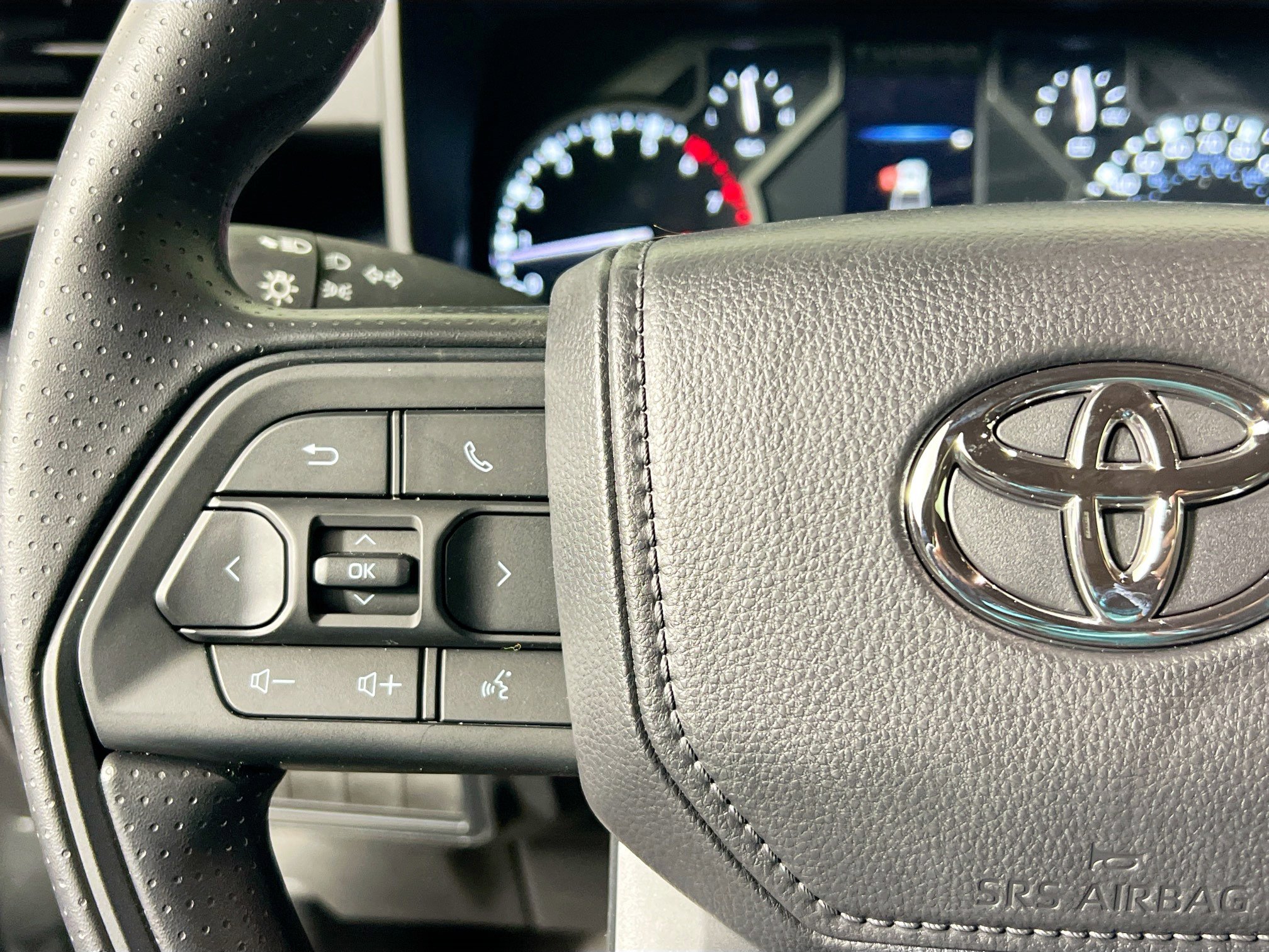 New 2026 Toyota Tundra SR AWD/4WD image 18