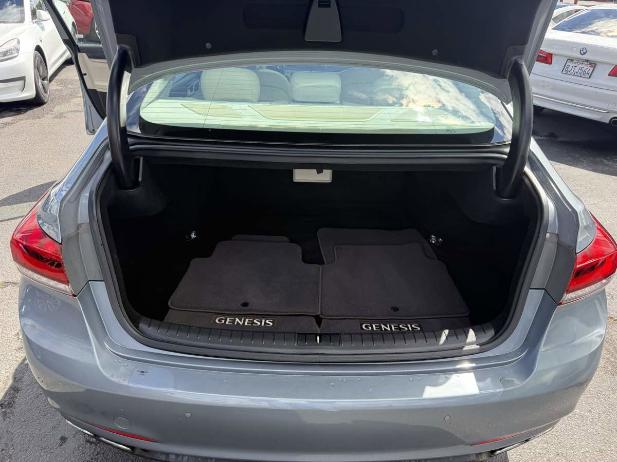 Used 2017 Genesis G80 5.0 Ultimate image 18