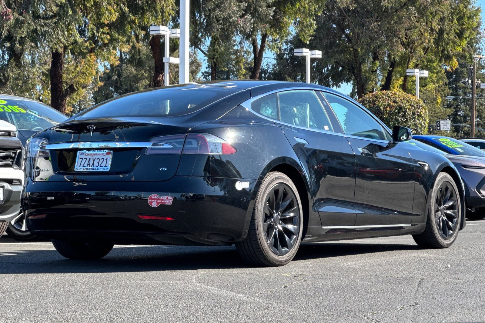Used 2017 Tesla Model S 75 image 5