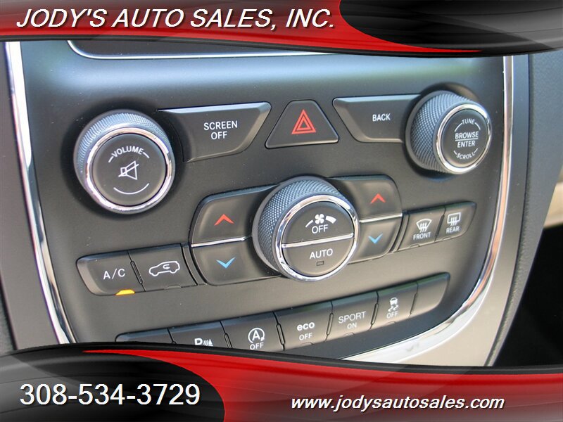 Used 2017 Dodge Durango SXT w/ Quick Order Package 23B AWD/4WD image 19