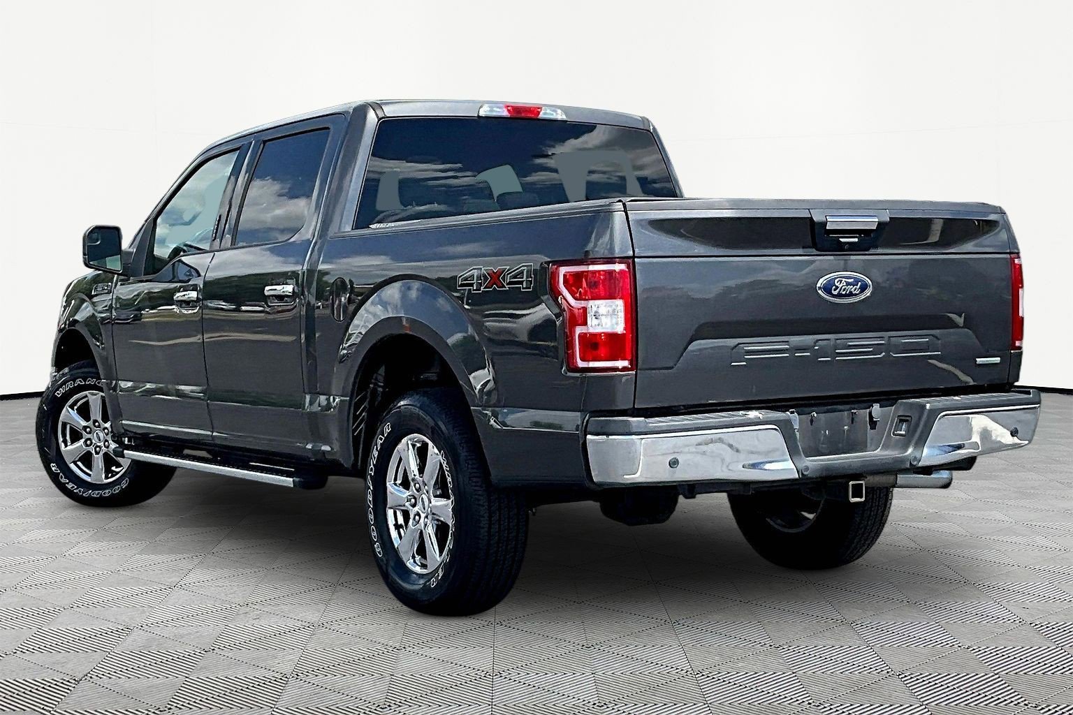Used 2020 Ford F150 XLT w/ Equipment Group 301A Mid AWD/4WD image 4