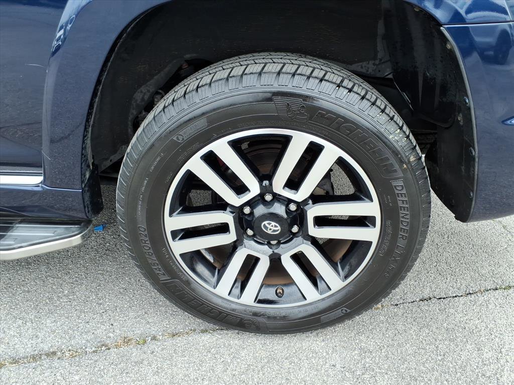 Used 2018 Toyota 4Runner Limited image 4