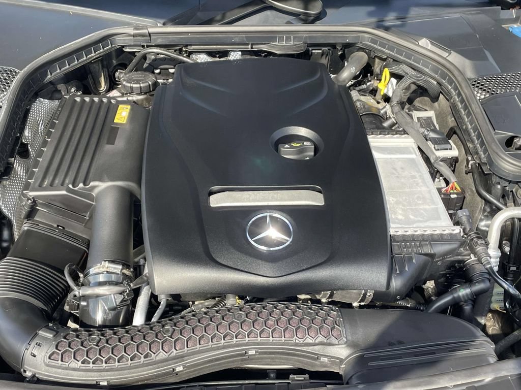 Used 2016 Mercedes-Benz C 300 4MATIC Sedan image 10