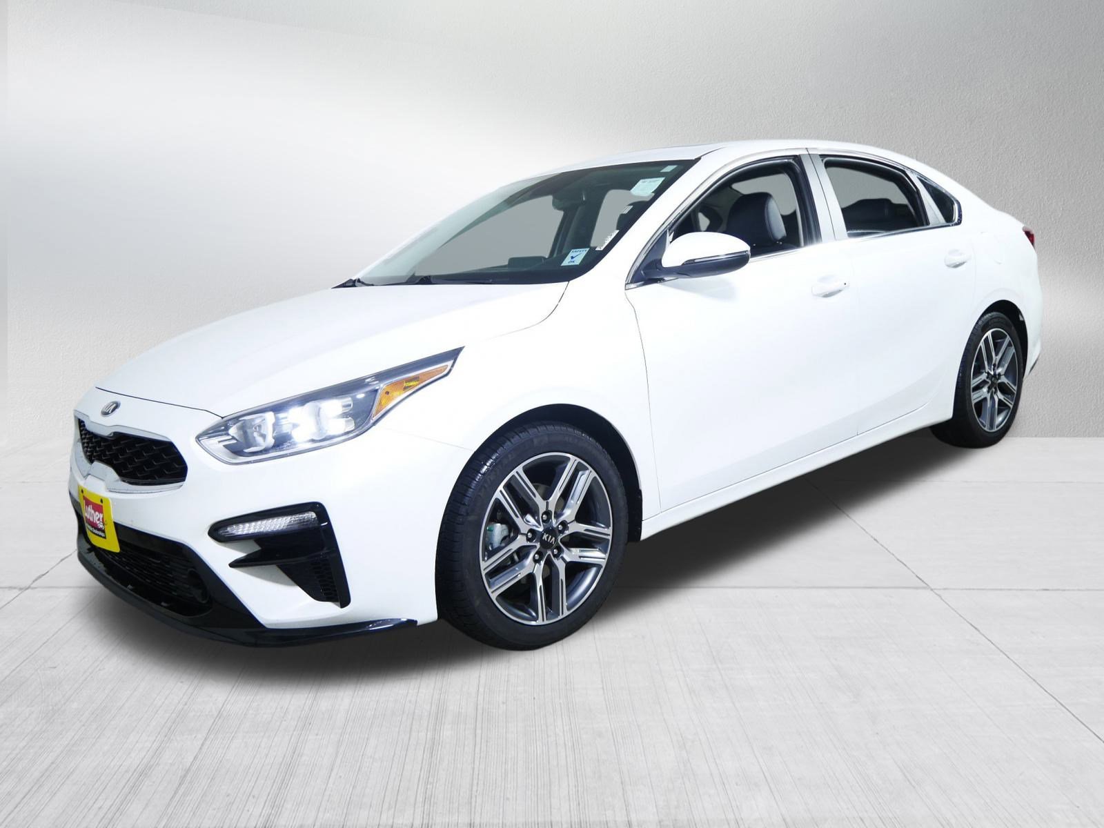 Used 2021 Kia Forte EX image 3