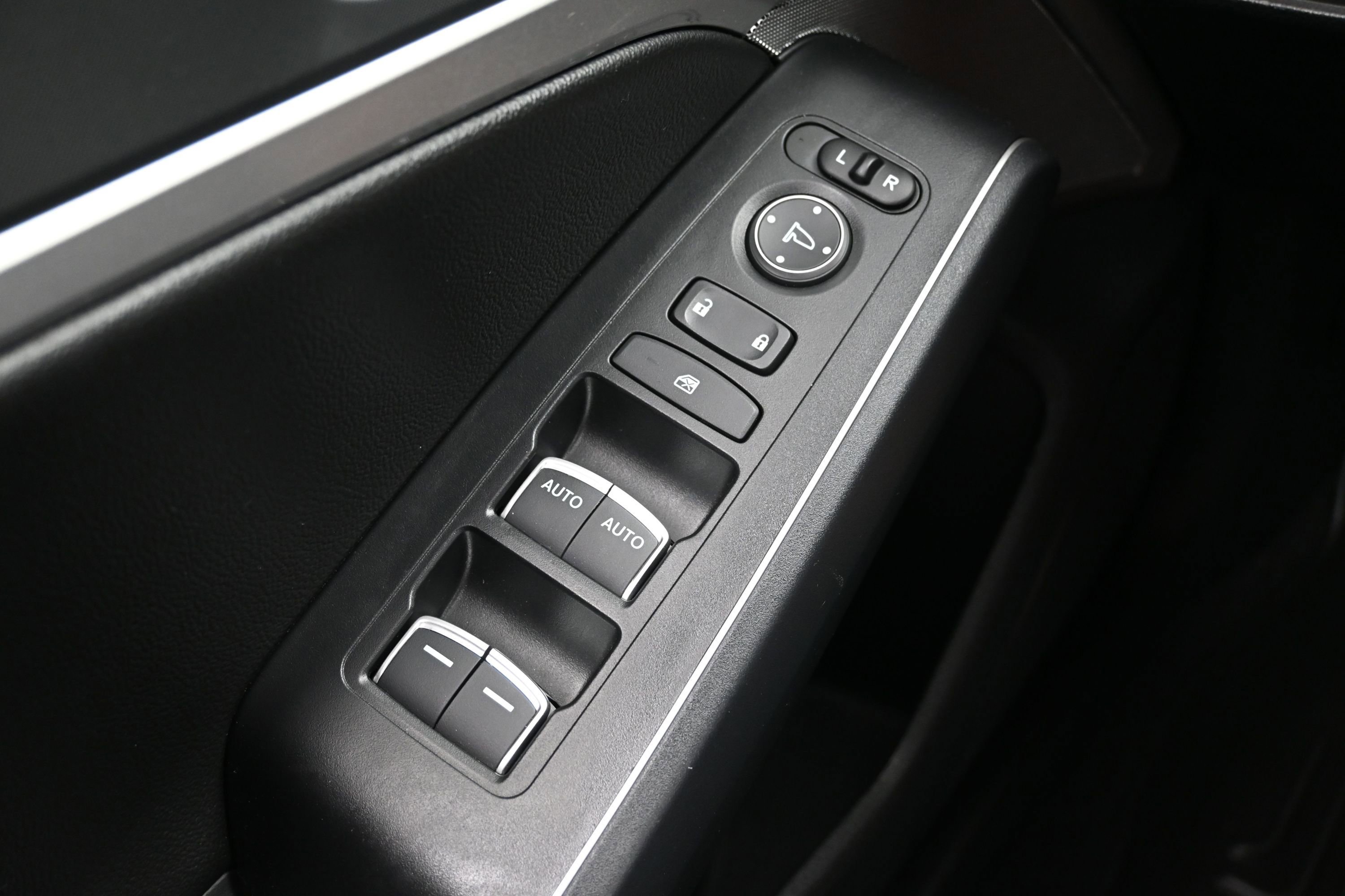 Used 2025 Acura Integra Type S FWD image 24