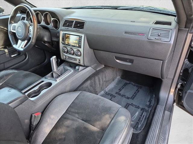 Used 2013 Dodge Challenger SRT8 RWD image 19