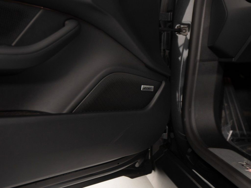 New 2026 Porsche Taycan 4S image 15