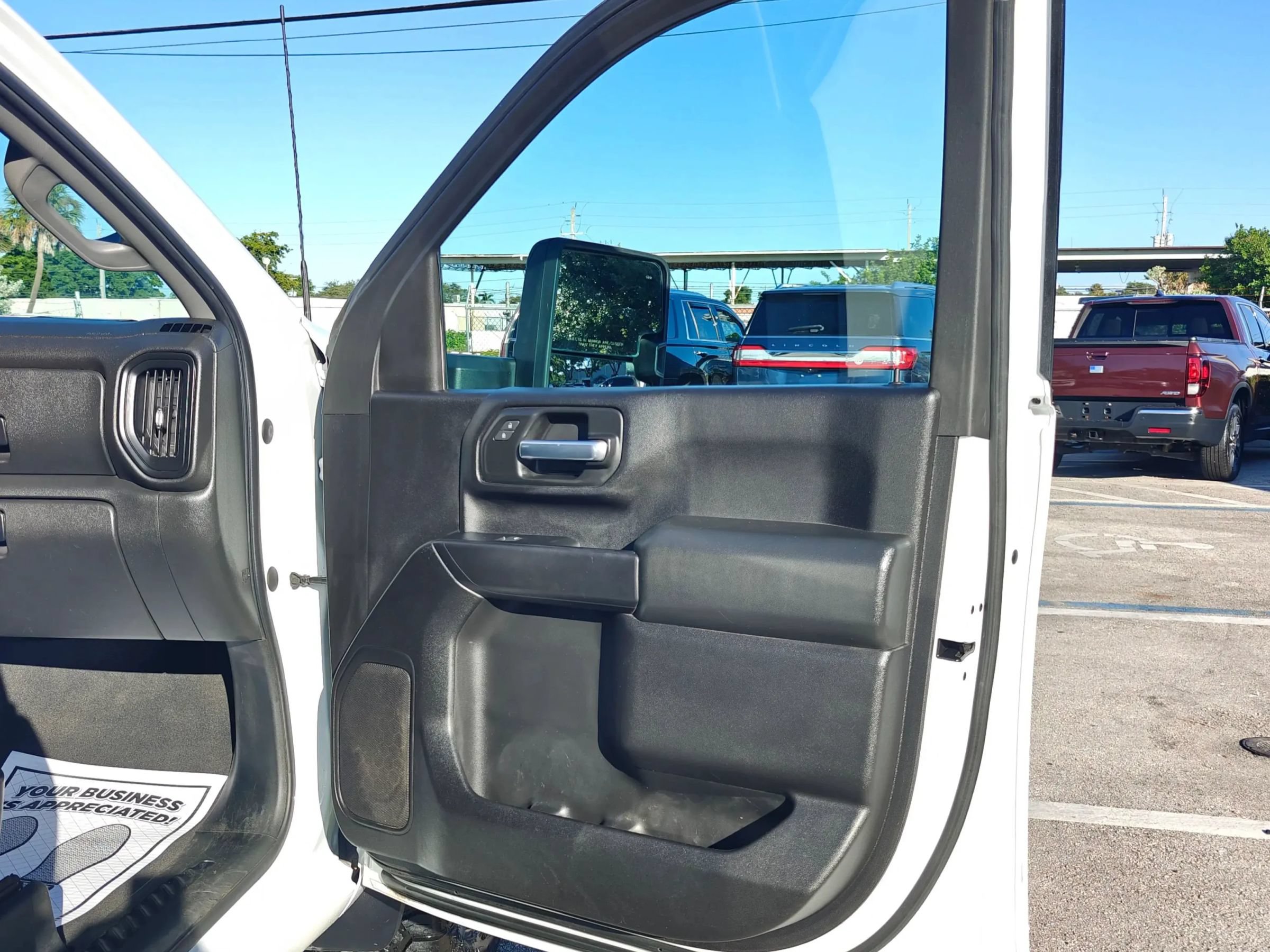 Used 2022 Chevrolet Silverado 2500 Custom w/ Custom Value Package AWD/4WD image 12