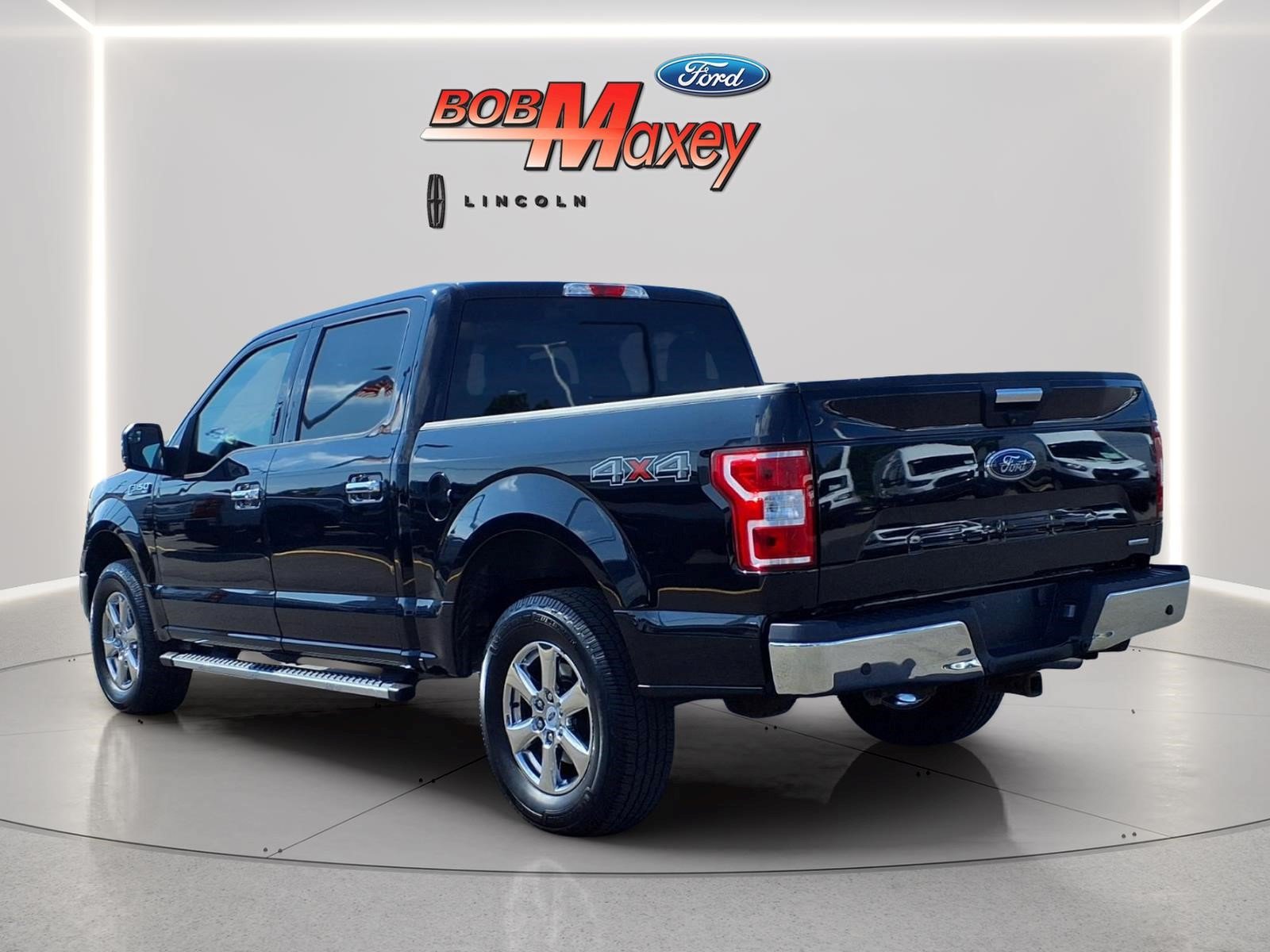 Used 2018 Ford F150 XLT w/ Equipment Group 302A Luxury AWD/4WD image 6