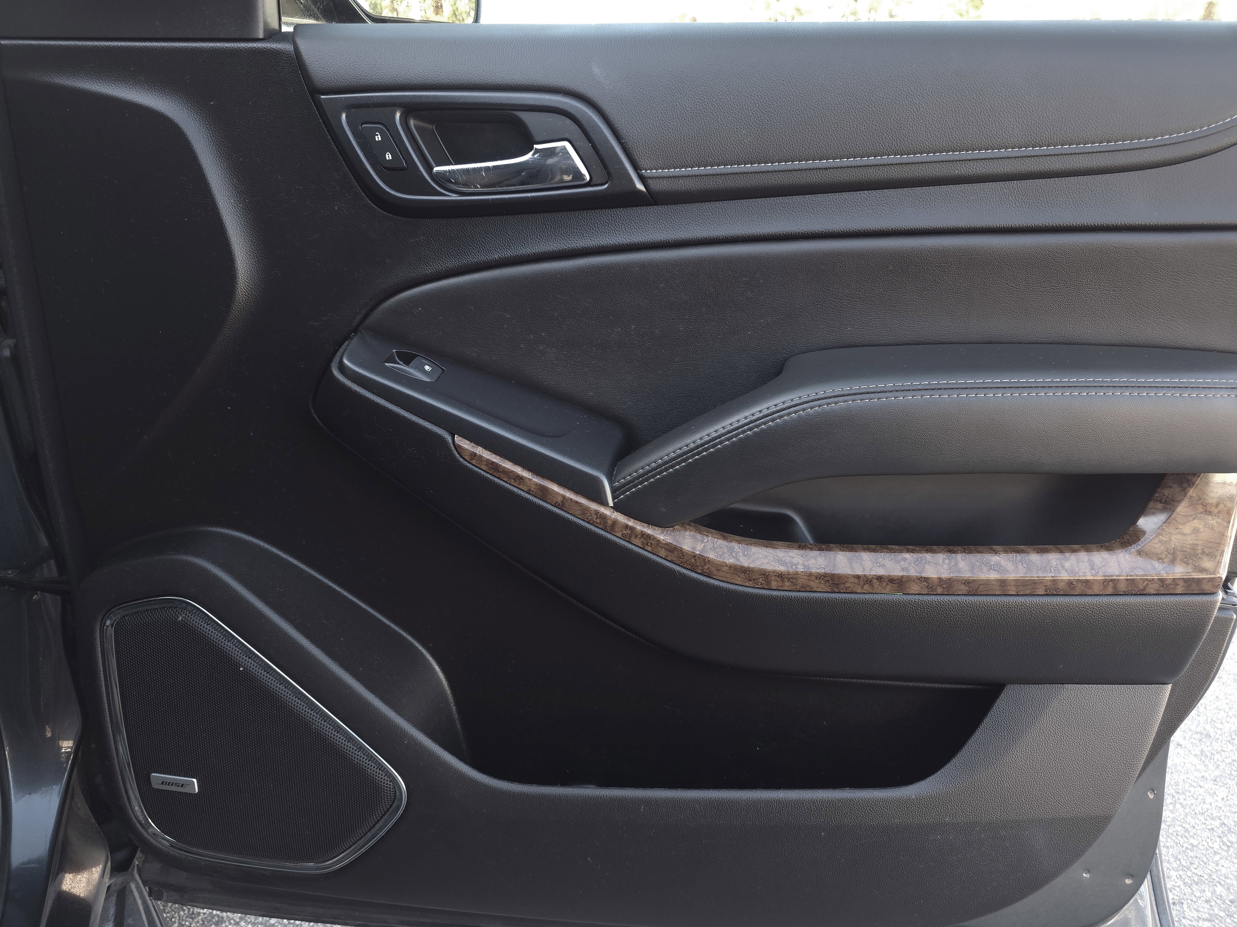 Used 2020 Chevrolet Tahoe Premier w/ RST 6.2L Performance Edition image 49