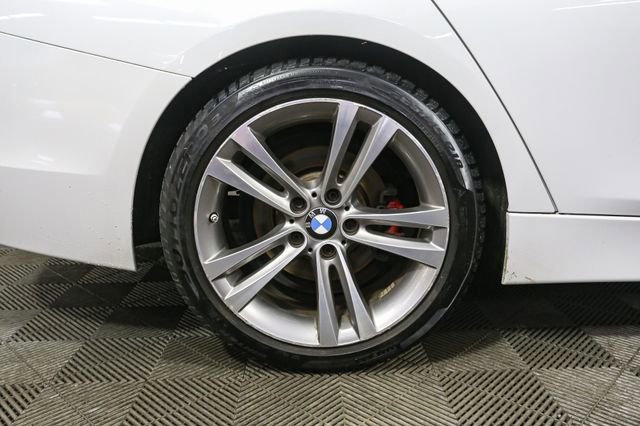 Used 2018 BMW 330i Sedan image 14