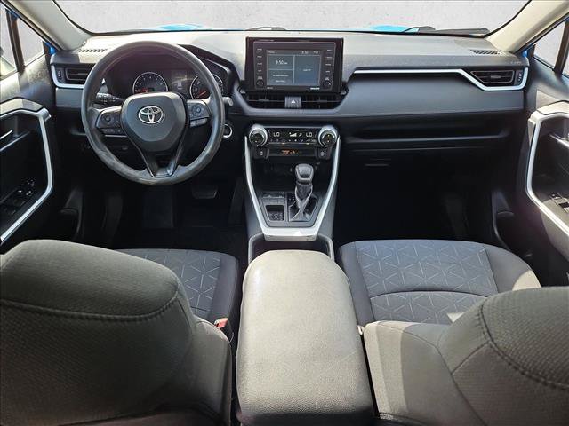 Used 2020 Toyota RAV4 XLE w/ Convenience Package FWD image 19