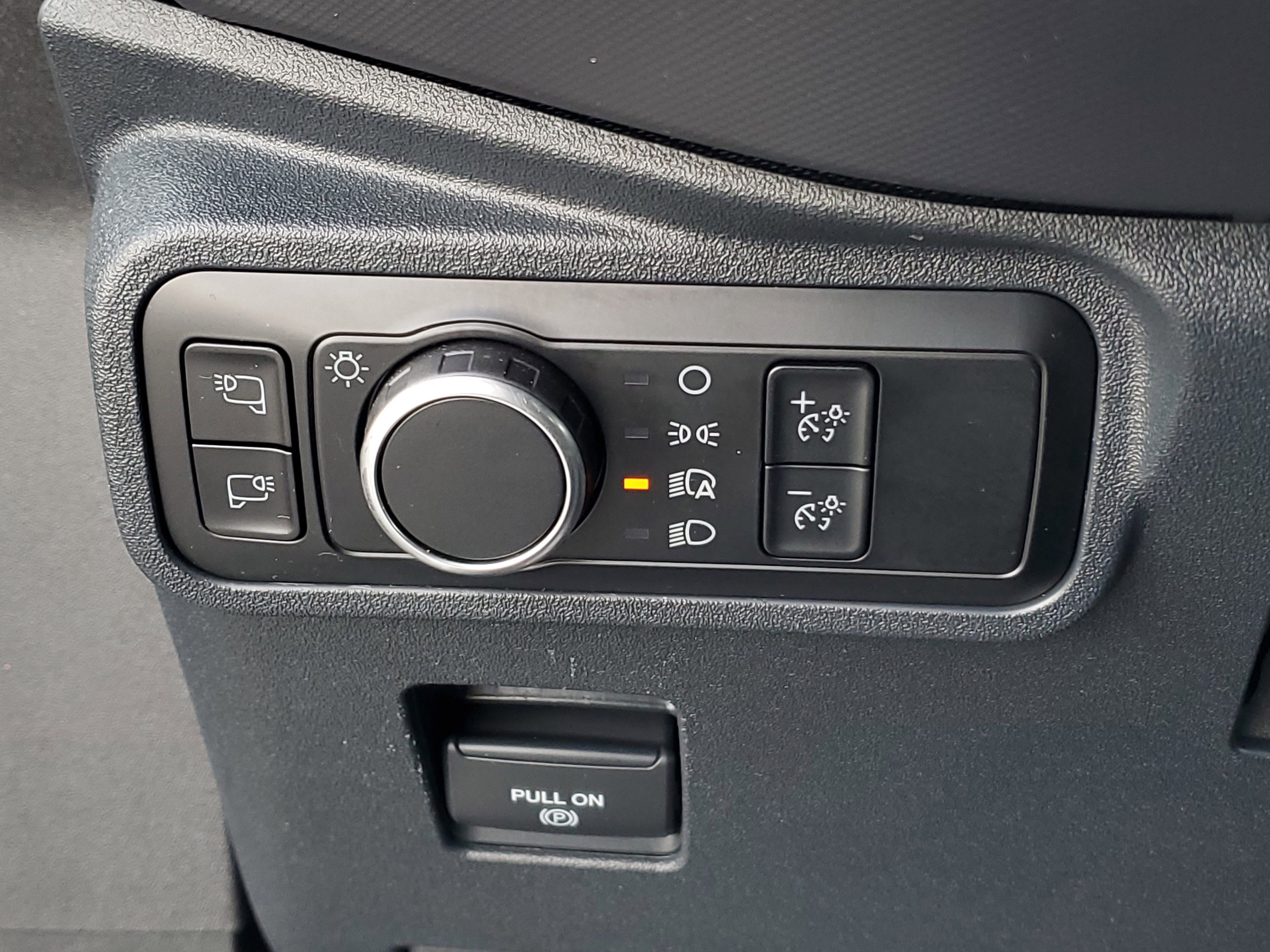 Used 2024 Ford Bronco Badlands image 16