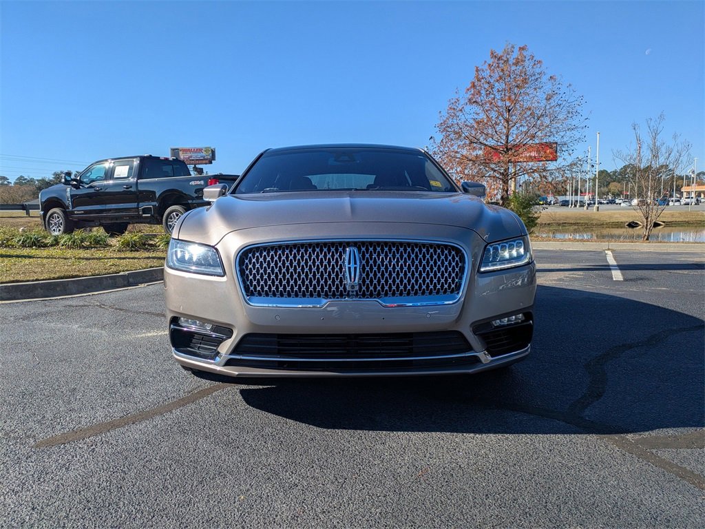 Used 2020 Lincoln Continental Reserve w/ Luxury Package image 10