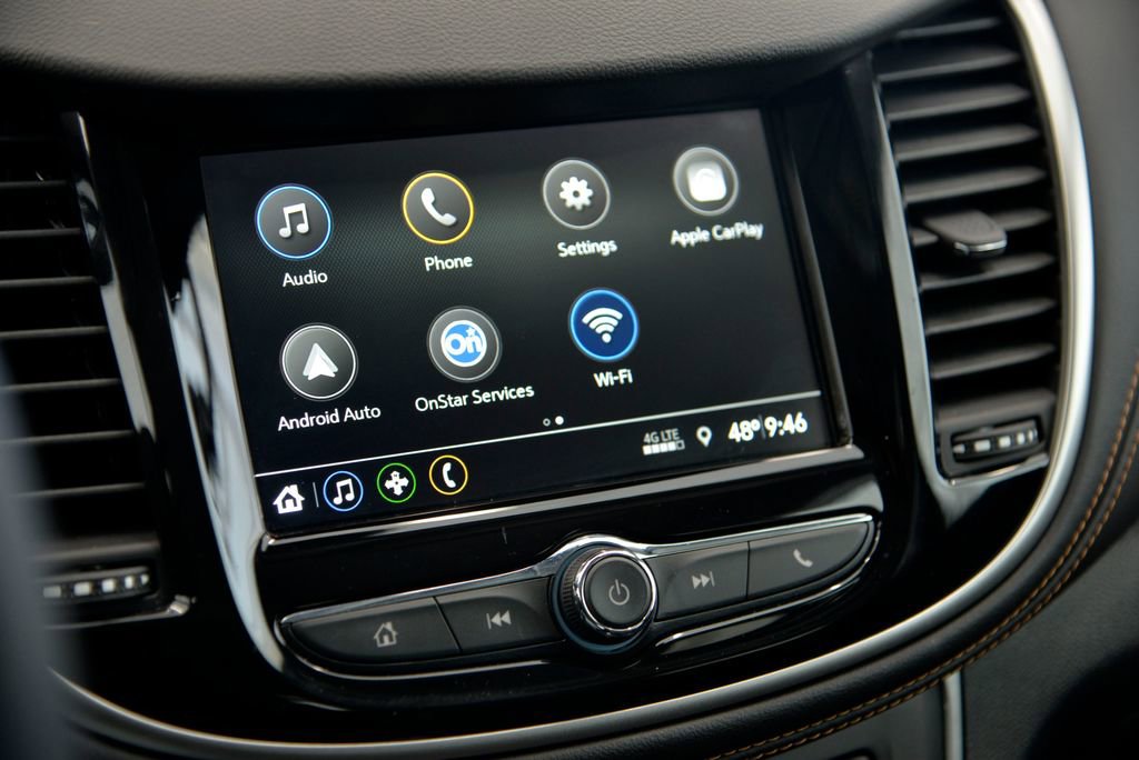 Used 2019 Chevrolet Trax LT w/ Driver Confidence Package image 19