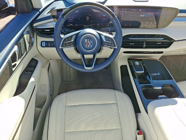 Used 2026 Buick Enclave Avenir w/ Super Cruise Package AWD/4WD image 3