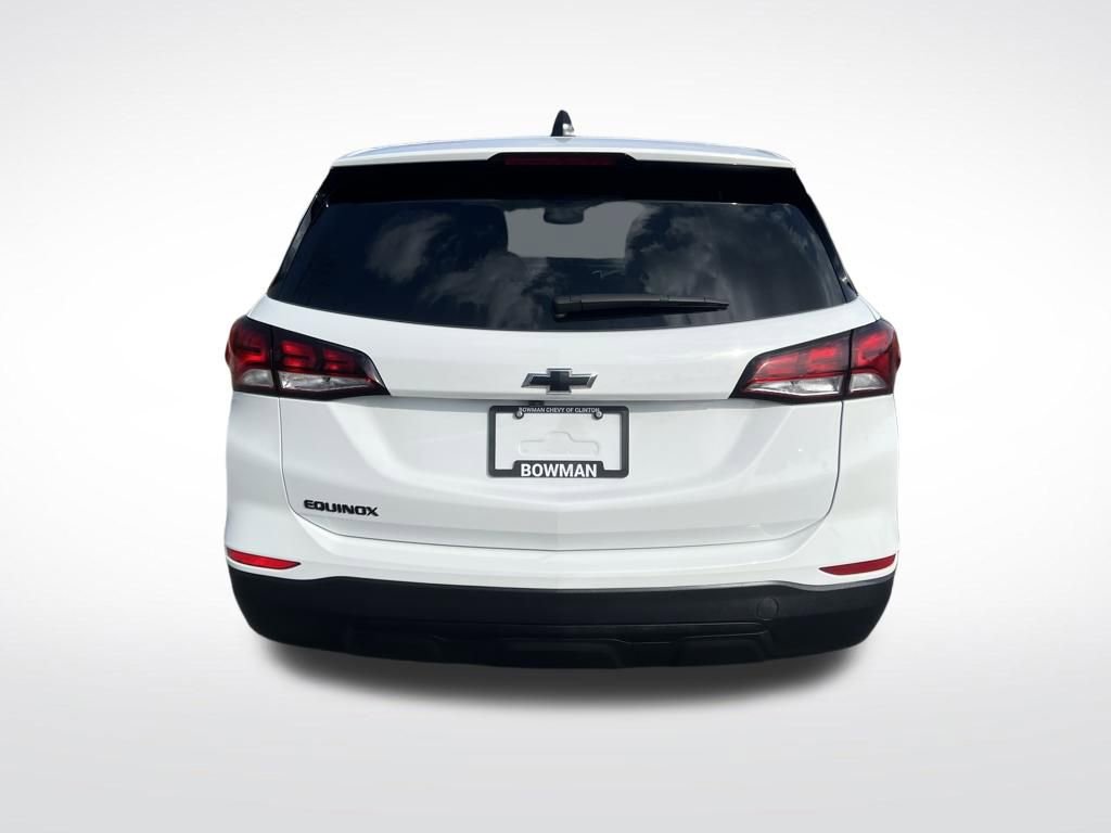 Used 2023 Chevrolet Equinox LS w/ LS Convenience Package image 11