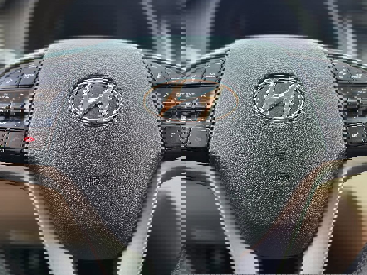 Used 2016 Hyundai Tucson Sport image 32