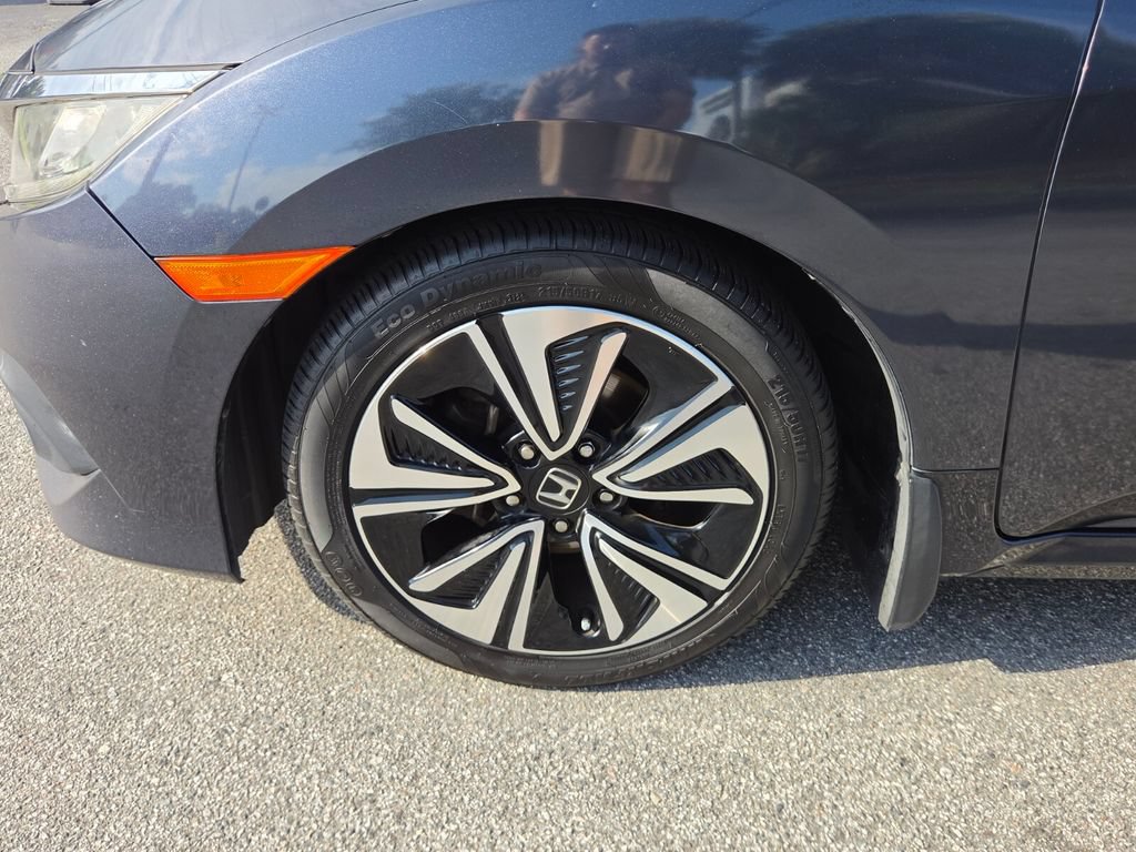 Used 2018 Honda Civic EX-T image 9
