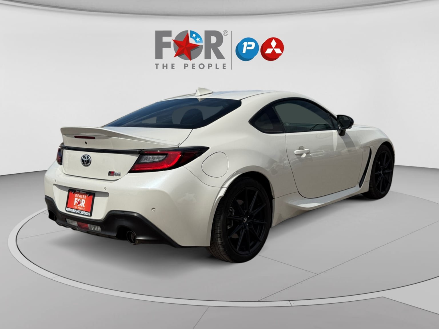 Used 2022 Toyota GR86 Premium RWD image 5