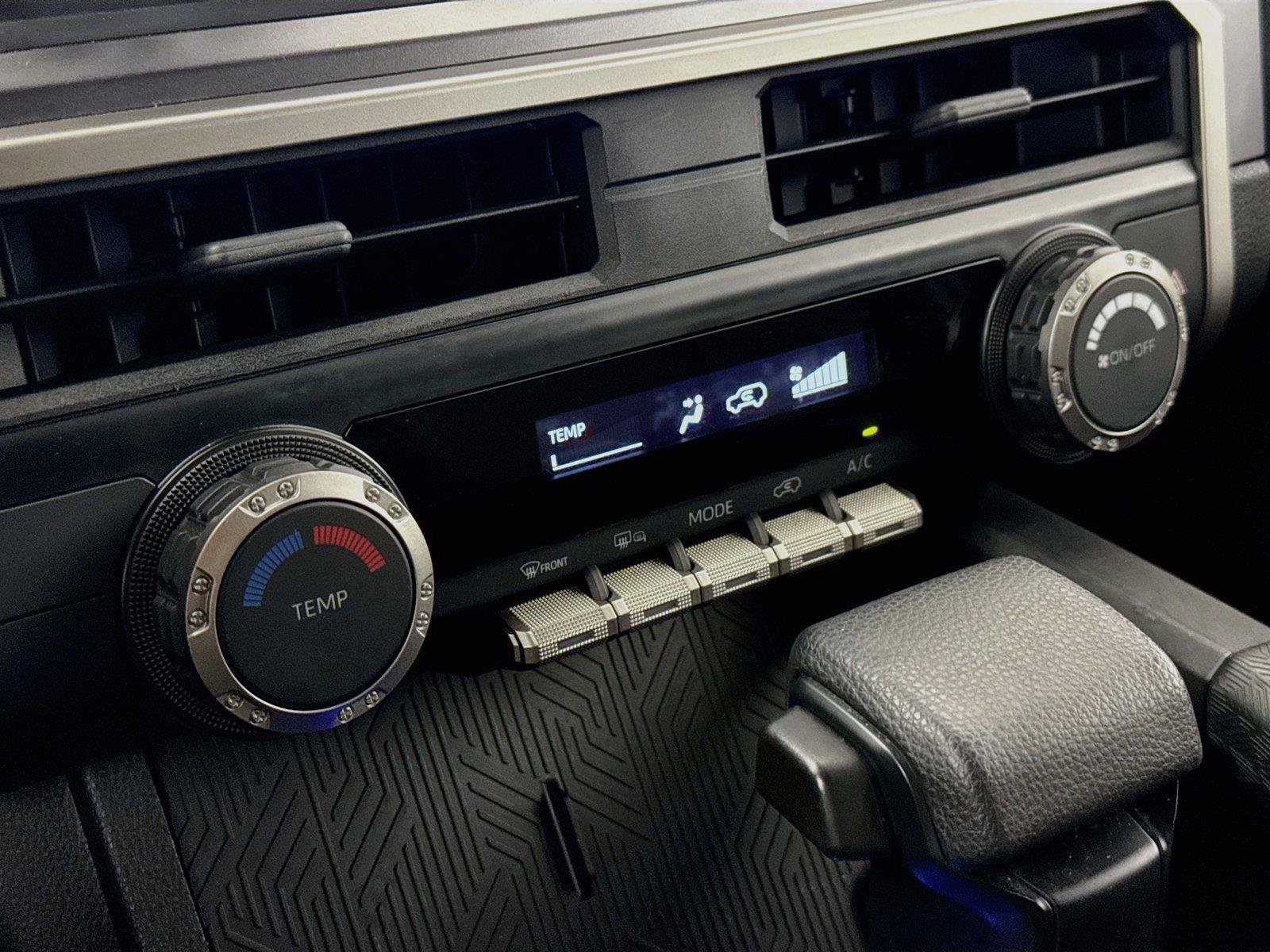 Certified 2025 Toyota 4Runner SR5 AWD/4WD image 24