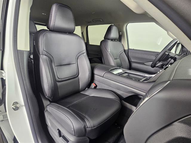 New 2026 Nissan Armada SV image 13