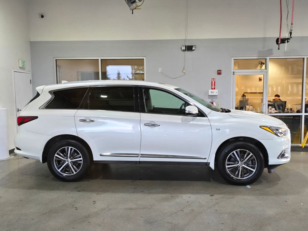 Used 2019 INFINITI QX60 Luxe image 4