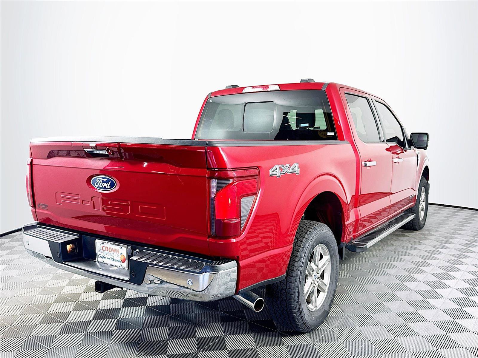 Used 2024 Ford F150 XLT w/ Equipment Group 302A MID image 8