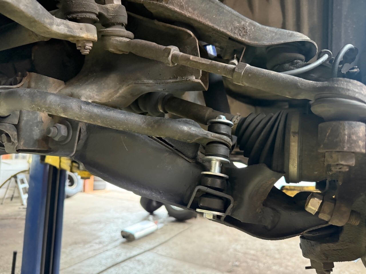 Used 2002 Nissan Frontier SE image 56